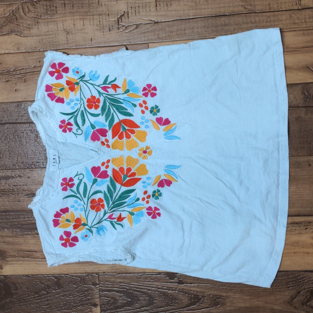 THML White Embroidered V-Neck Shirt